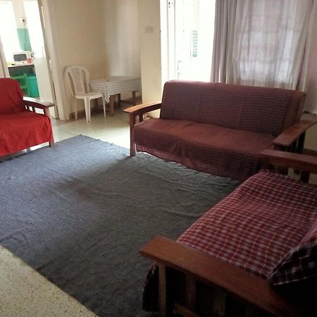 Pinkroses Gardens Hostel Nairobi Exterior photo