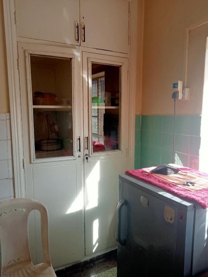 Pinkroses Gardens Hostel Nairobi Exterior photo