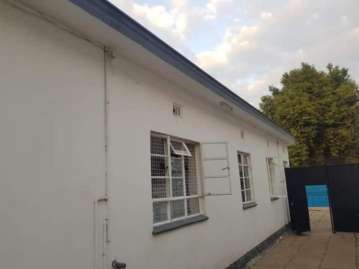 Pinkroses Gardens Hostel Nairobi Exterior photo