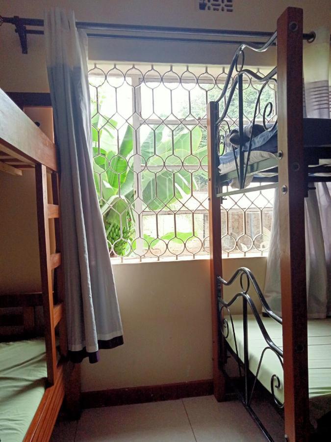 Pinkroses Gardens Hostel Nairobi Exterior photo