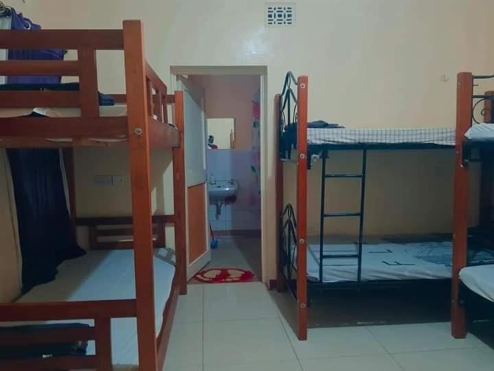 Pinkroses Gardens Hostel Nairobi Exterior photo