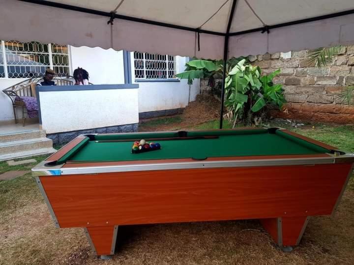 Pinkroses Gardens Hostel Nairobi Exterior photo