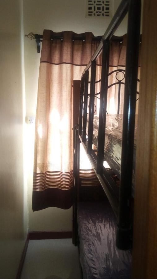 Pinkroses Gardens Hostel Nairobi Exterior photo