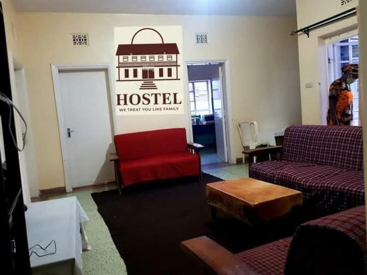 Pinkroses Gardens Hostel Nairobi Exterior photo